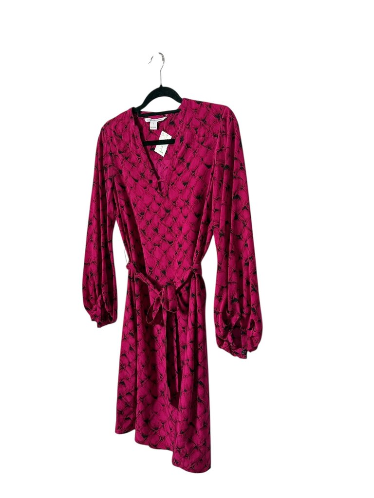 DIANE VON FURSTENBERG PRINTED DRESS
