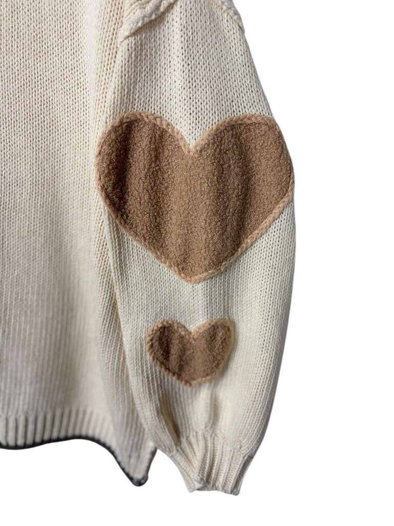 MELLO HEART PATCH KNIT SWEATER