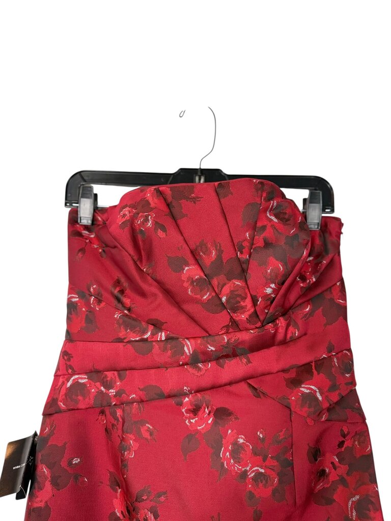 WHITE HOUSE BLACK MARKET FLORAL MIDI DRESS