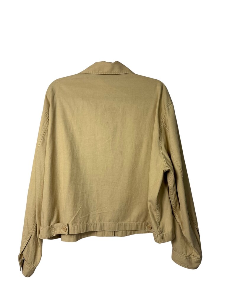 UNIQLO CROPPED BUTTON SHACKET