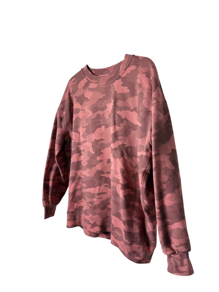 LULULEMON CAMO PULLOVER