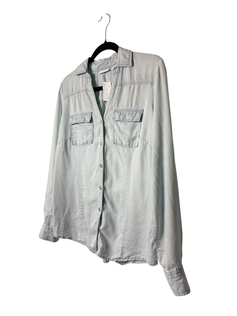NEW YORK & COMPANY DENIM BUTTON DOWN