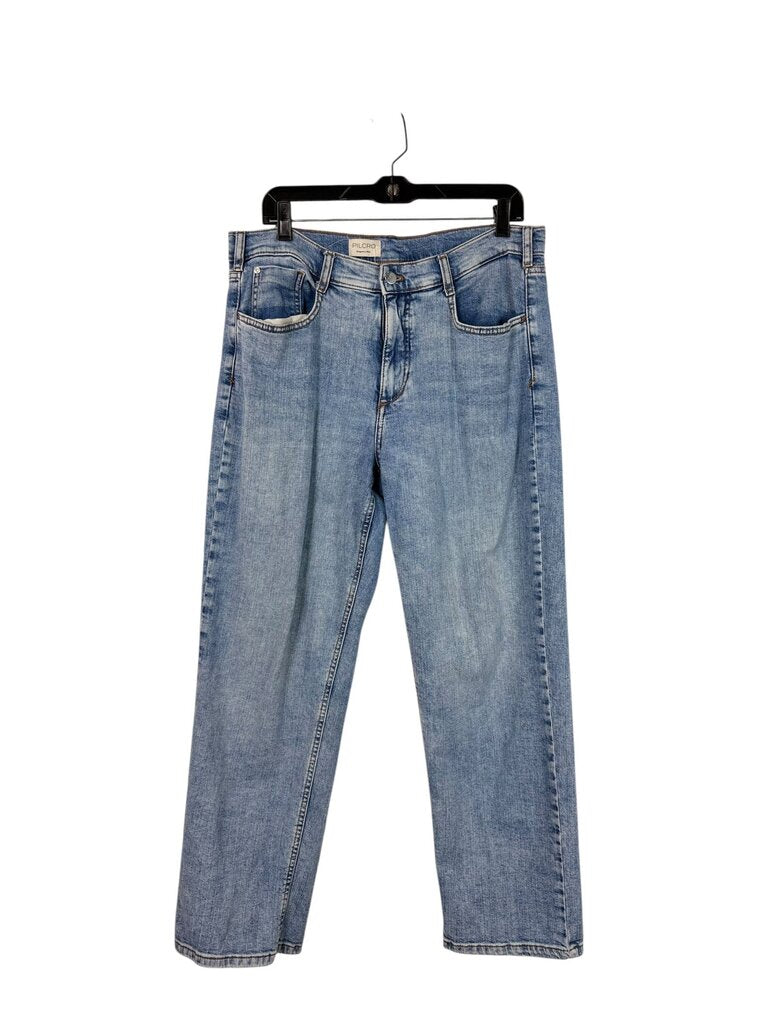PILCRO STRAIGHT LEG JEANS