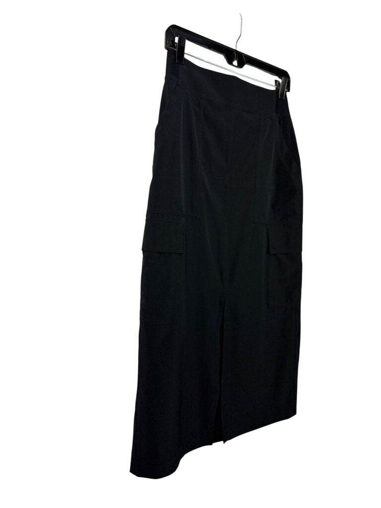 ATHLETA PULL ON CARGO MIDI SKIRT