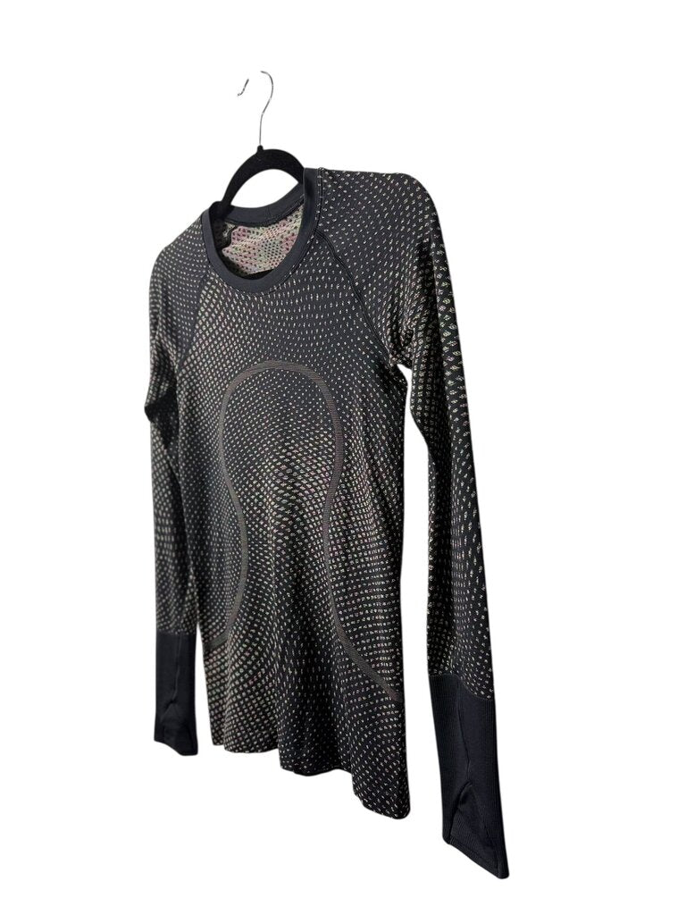 LULULEMON FITTED POLKA DOT TOP