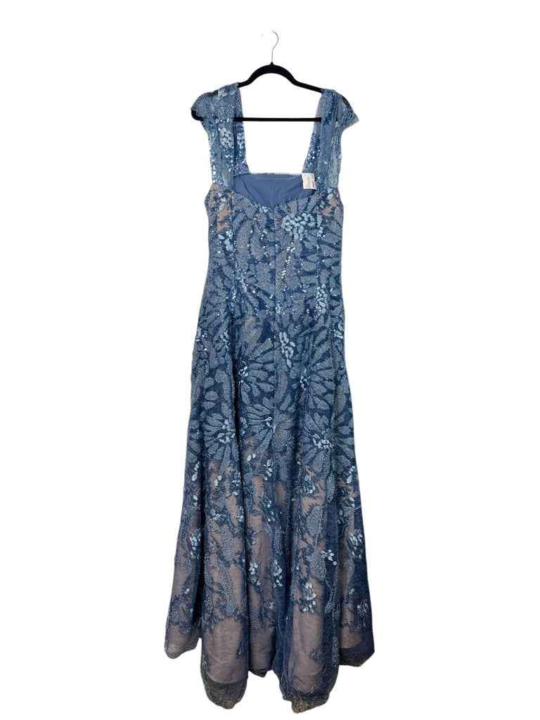 RENE RUIZ LACE & SHIMMER GOWN