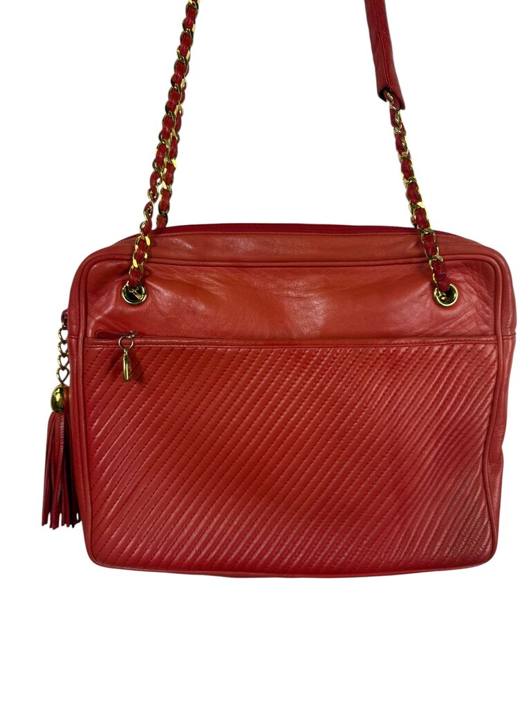 QUILTED TASSEL LEATHER CROSSBODY