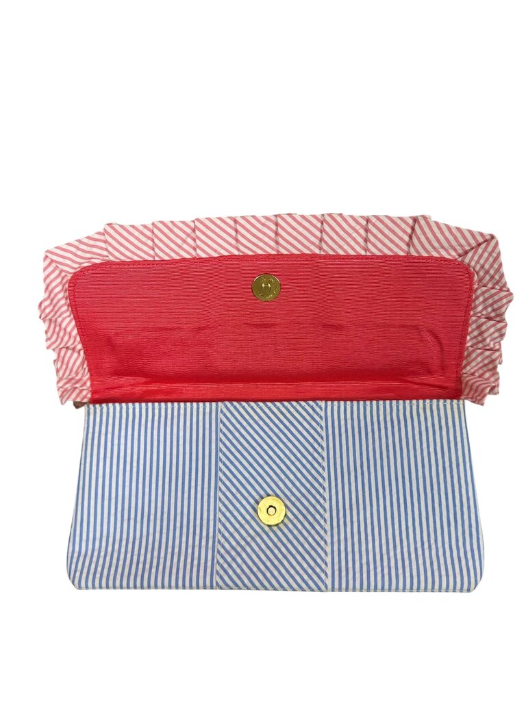 VINEYARD VINES SEERSUCKER RUFFLE CLUTCH