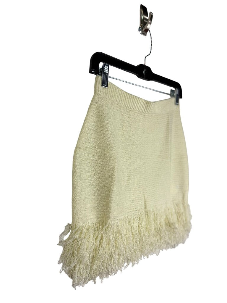 KNIT FRINGE HEM MINI SKIRT