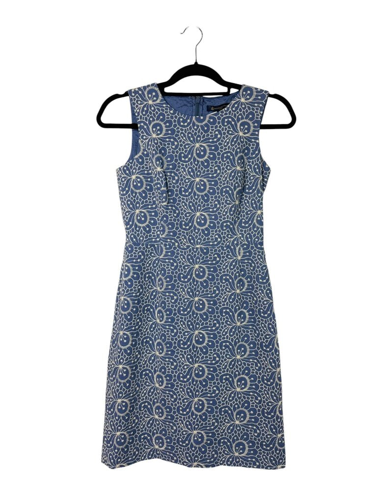 BROOKS BROTHER EMBROIDERED SHIFT DRESS