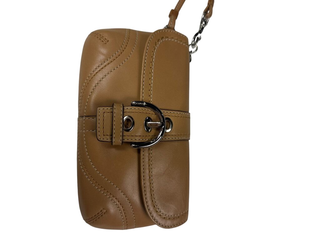 COACH LEATHER SOHO WRISTLET