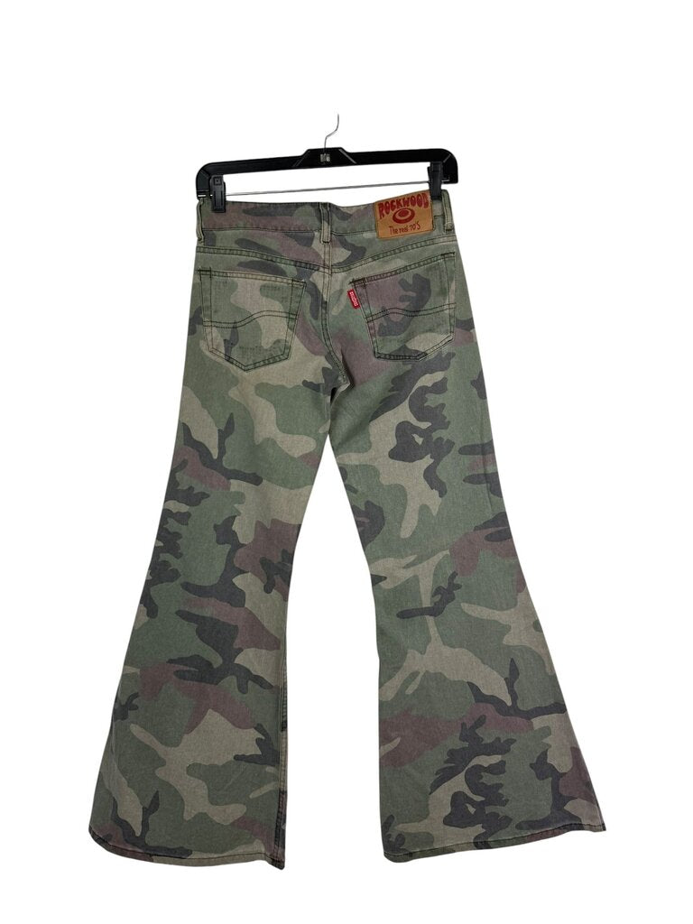 ROCKWOOD CAMO FLARE JEANS