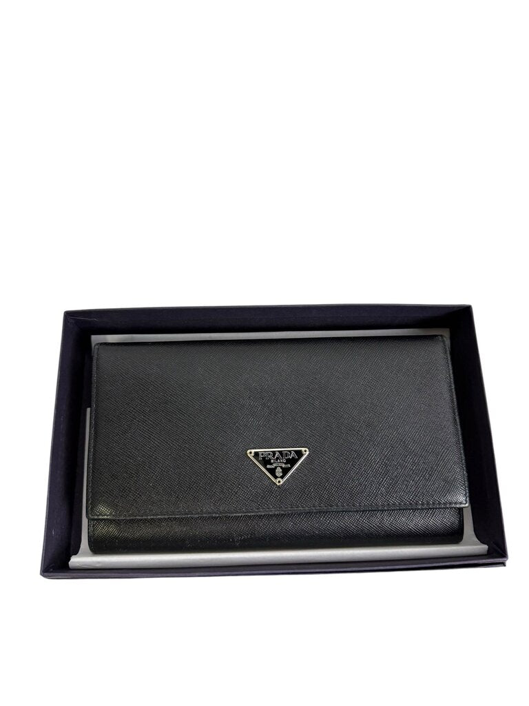 AUTHENTIC PRADA SAFFIANO LEATHER FLAP WALLET