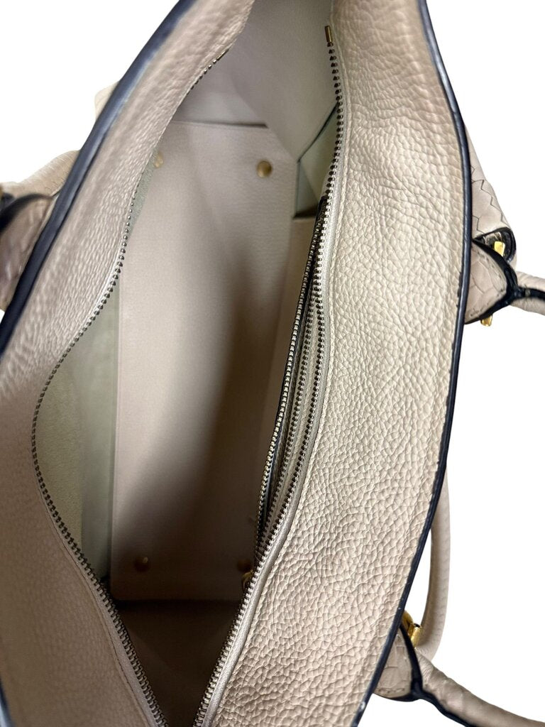 AUTHENTIC SALVATORE FERRAGAMO GANCIO LEATHER TOTE