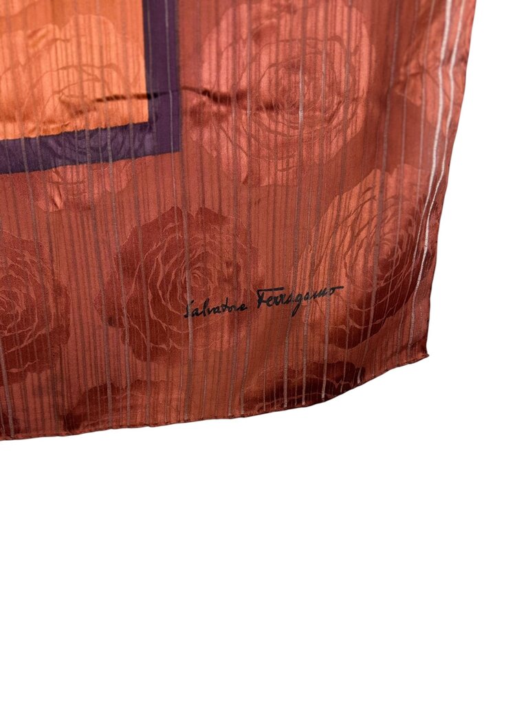 SALVATORE FERRAGAMO ROSE PRINT SCARF