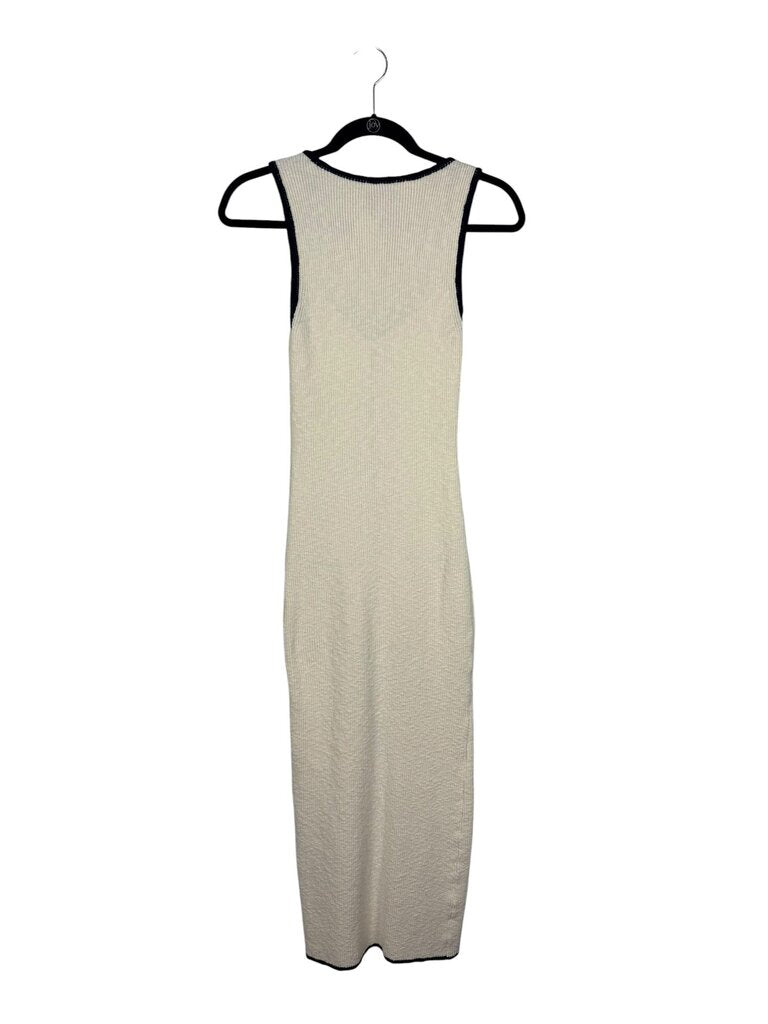 MARBLE KNIT BUTTON MAXI DRESS