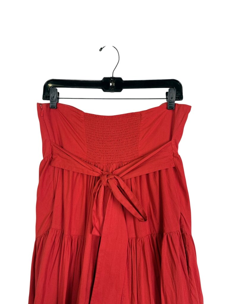 EDME & ESYLLTE STRAPLESS TIERED DRESS