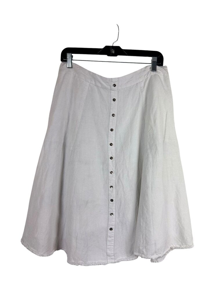 CONTEXT BUTTON FRONT MIDI SKIRT
