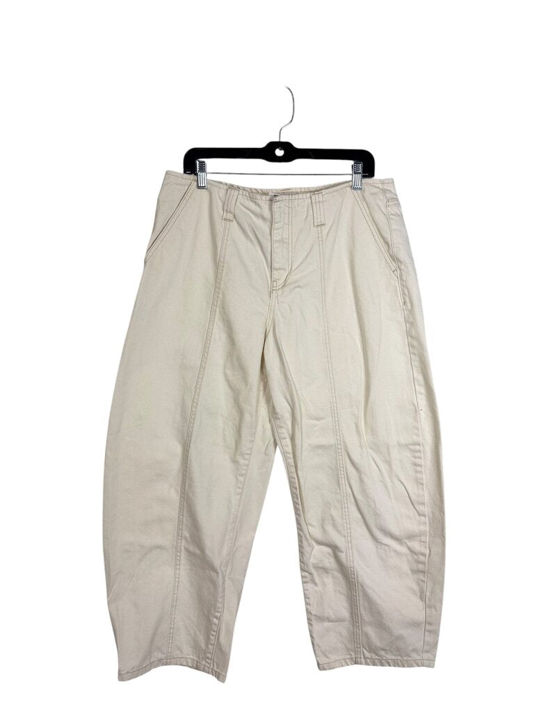 UNIVERSAL THREAD MID RISE BARREL JEANS