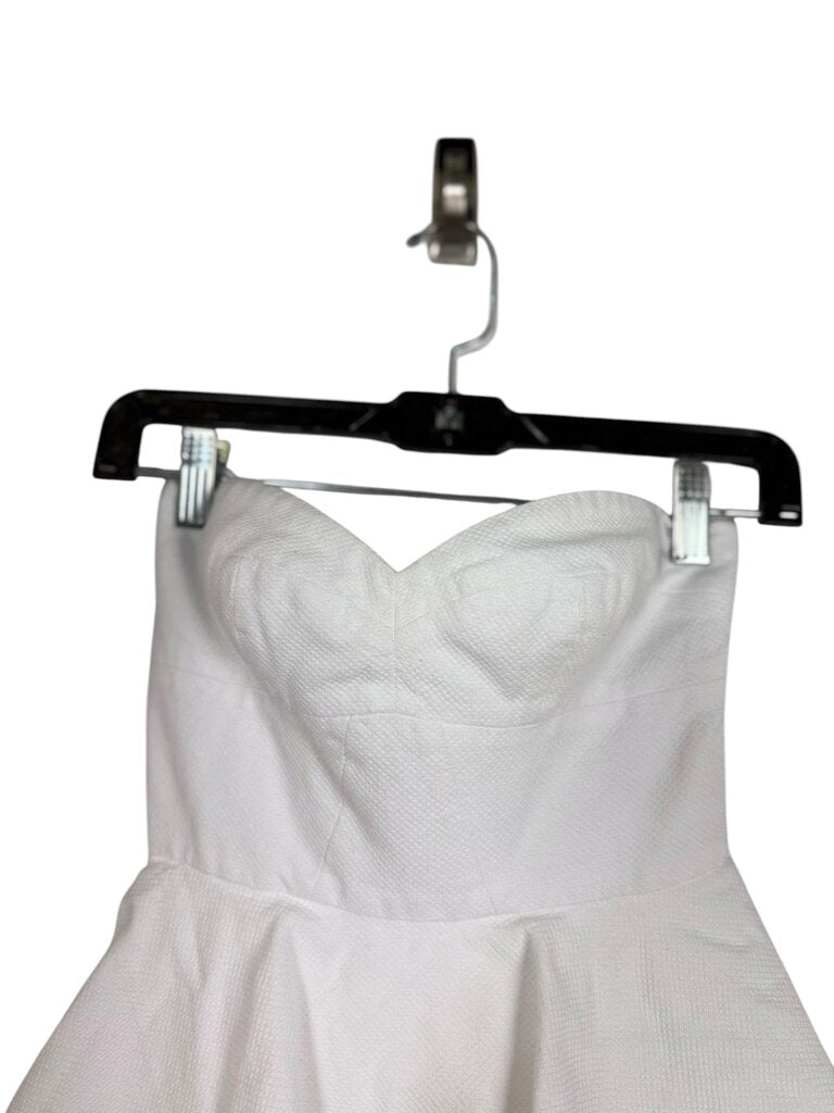 AMANDA UPRICHARD STRAPLESS TIERED DRESS