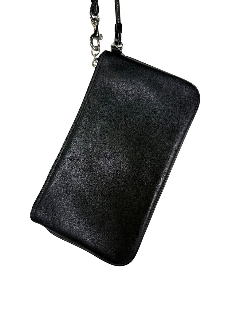 COACH LEATHER WRISTLET