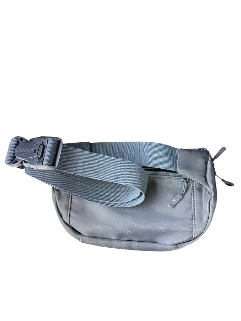 THE FOLDIE FANNY PACK