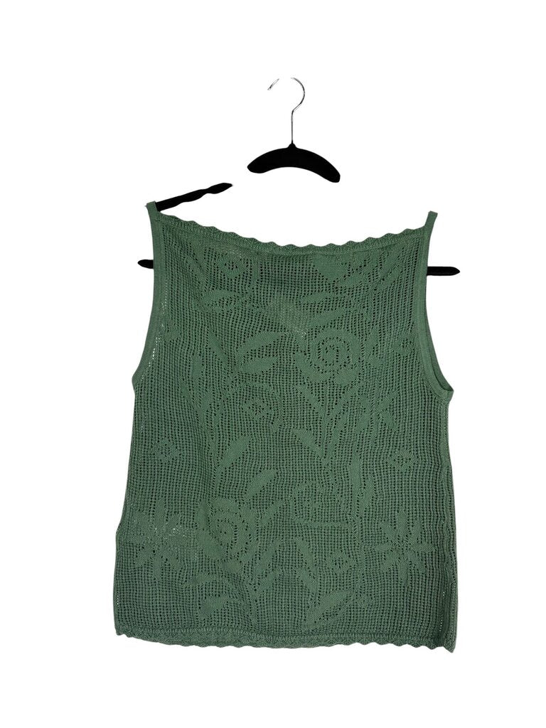 ABERCROMBIE AND FITCH CROCHET FLORAL TOP