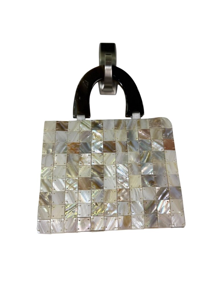 CHECKERED SHELL HANDBAG
