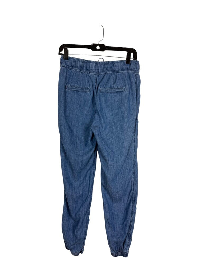 GAP CHAMBRAY JOGGERS