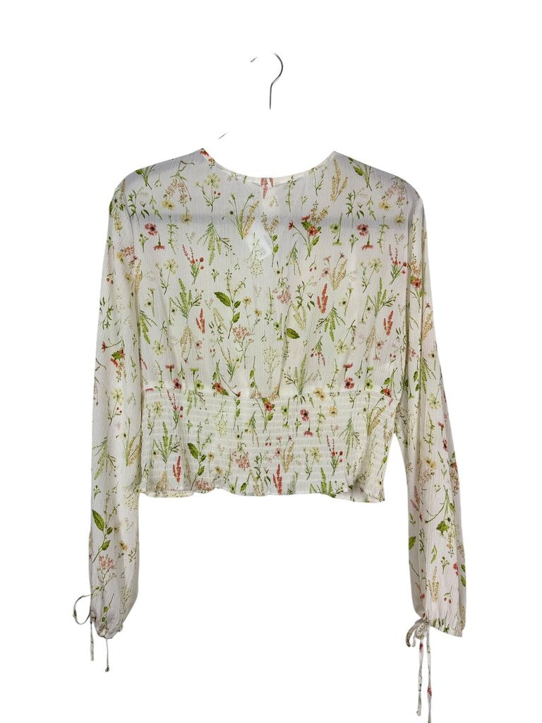 H&M BUTTON FLORAL BLOUSE