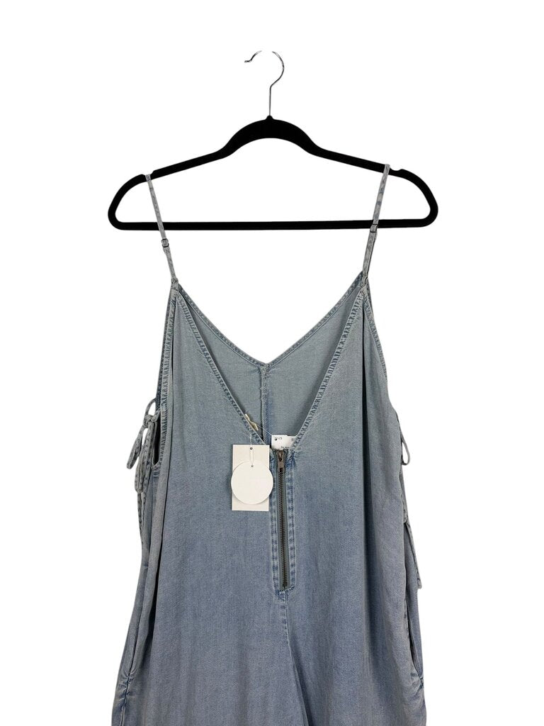 EN CREME DENIM JUMPSUIT