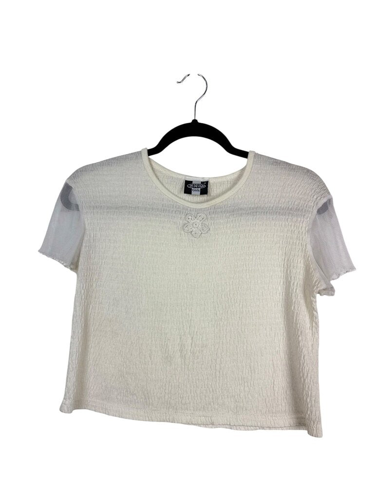IN DESIGN SMOCK CROP TOP