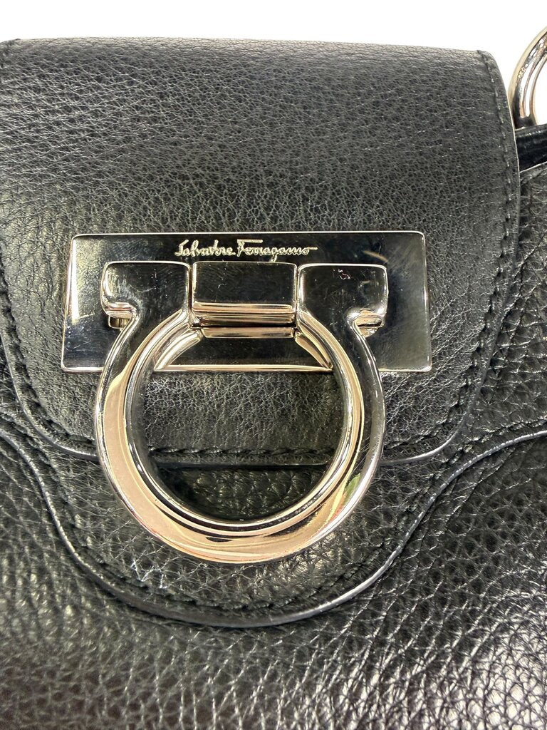 SALVATORE FERRAGAMO PEBBLE LEATHER SHOULDER BAG