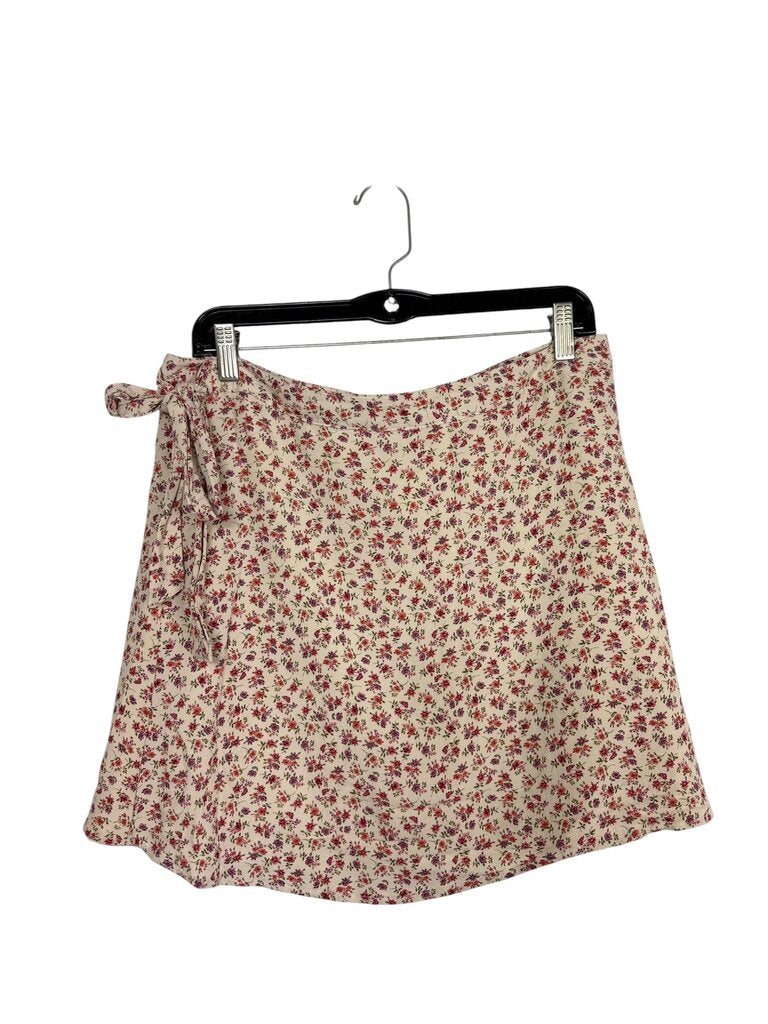 AMERICAN EAGLE FLORAL WRAP MINI SKIRT