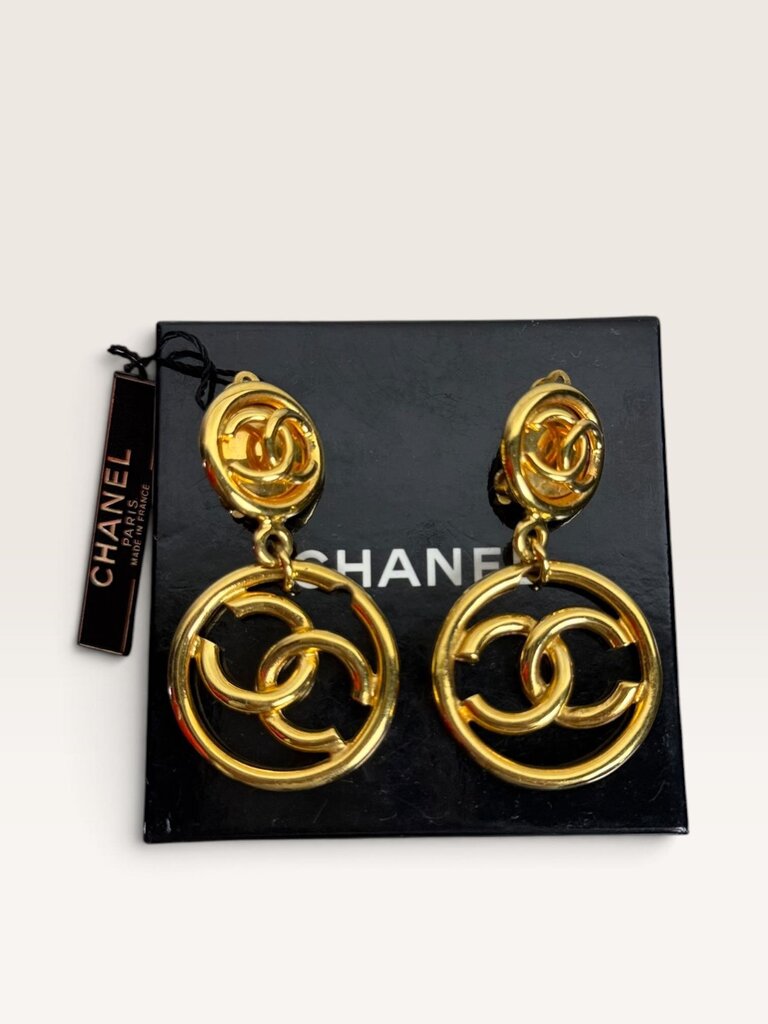 CHANEL 1994 GOLD DANGLE CLIP ON EARRINGS