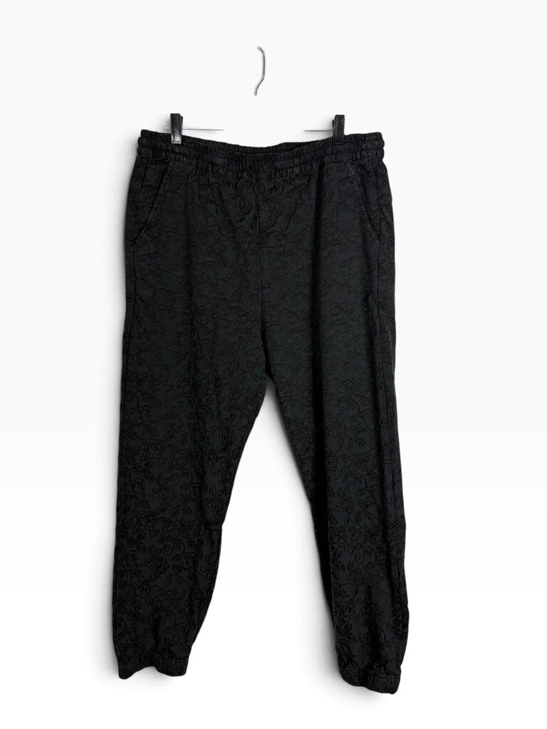 PETE & GRETA/JOHNNY WAS ROSE EMBROIDERED JOGGERS