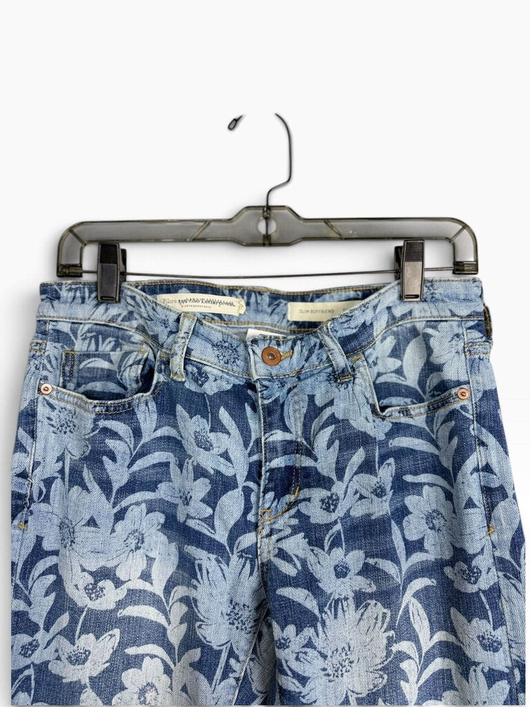 PILCRO FLORAL SLIM BOYFRIEND JEANS