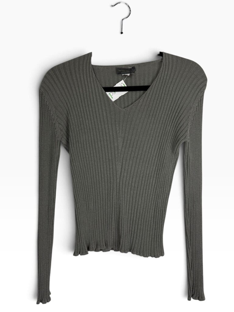 BANANA REPUBLIC SILK TOP