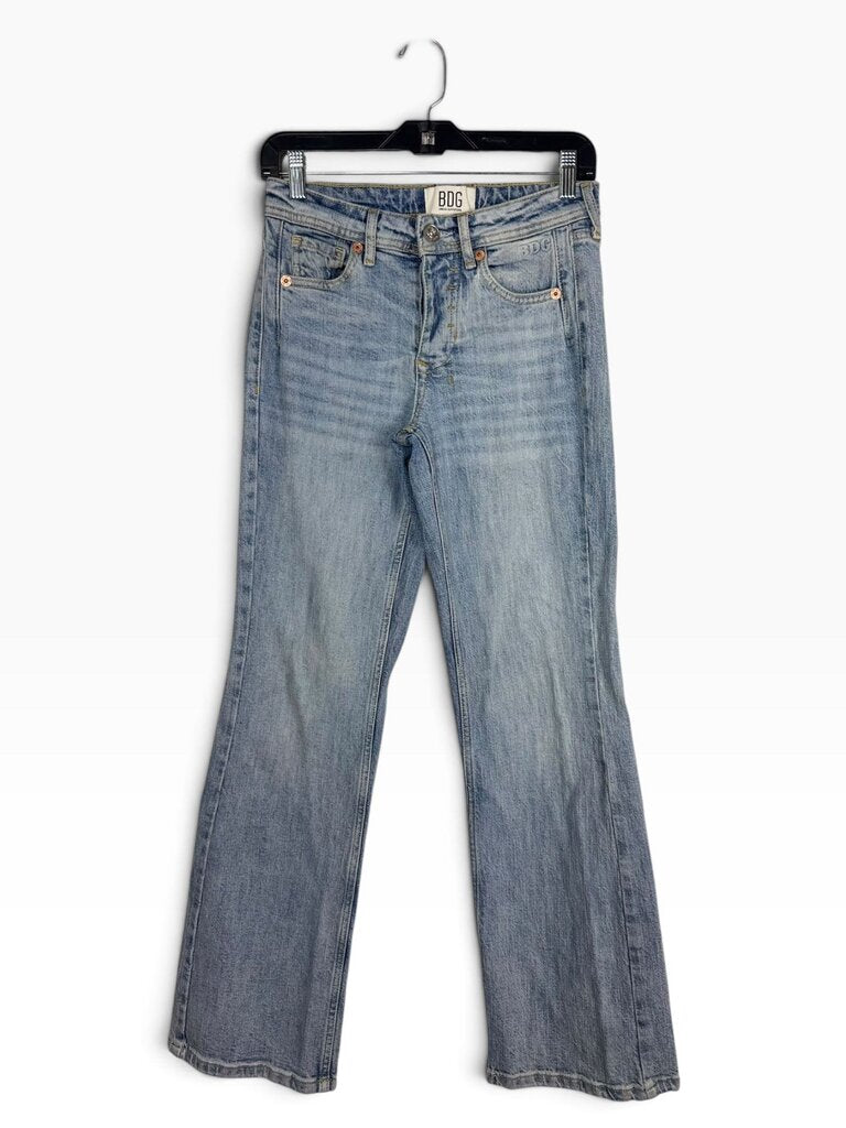 BDG LOW RISE FLARE JEANS