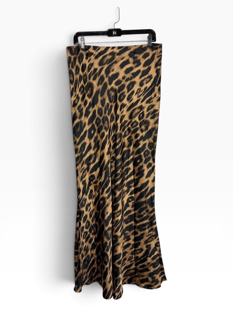 COMMENSE SATIN LEOPARD PRINT MAXI SKIRT