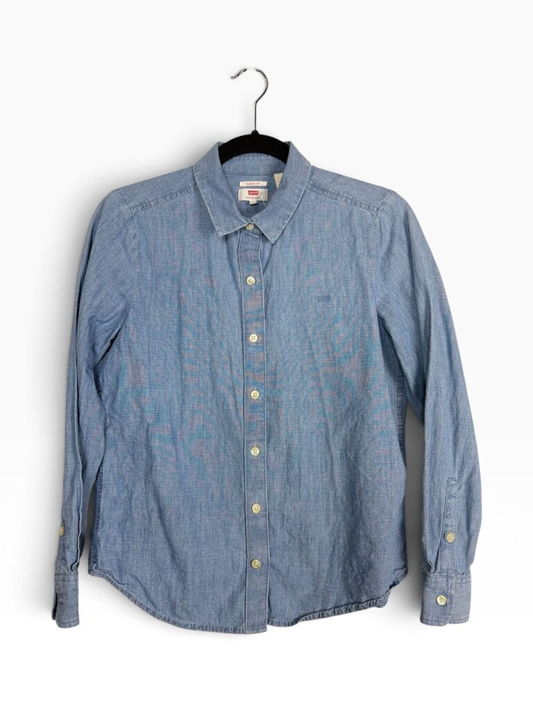 LEVI'S "CLASSIC FIT" DENIM BUTTON DOWN