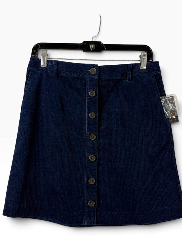 LORD & TAYLOR CORDUROY MINI SKIRT
