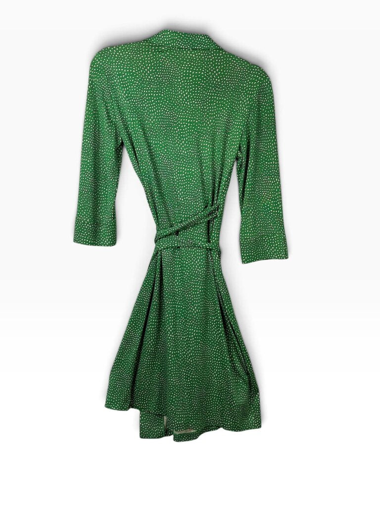 DIANE VON FURSTENBURG MINI HEART PRINT WRAP DRESS