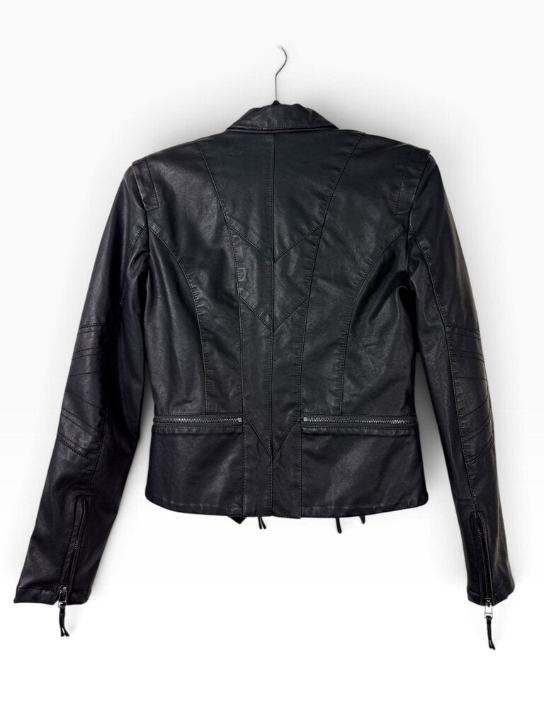 BLANC NYC PLEATHER JACKET