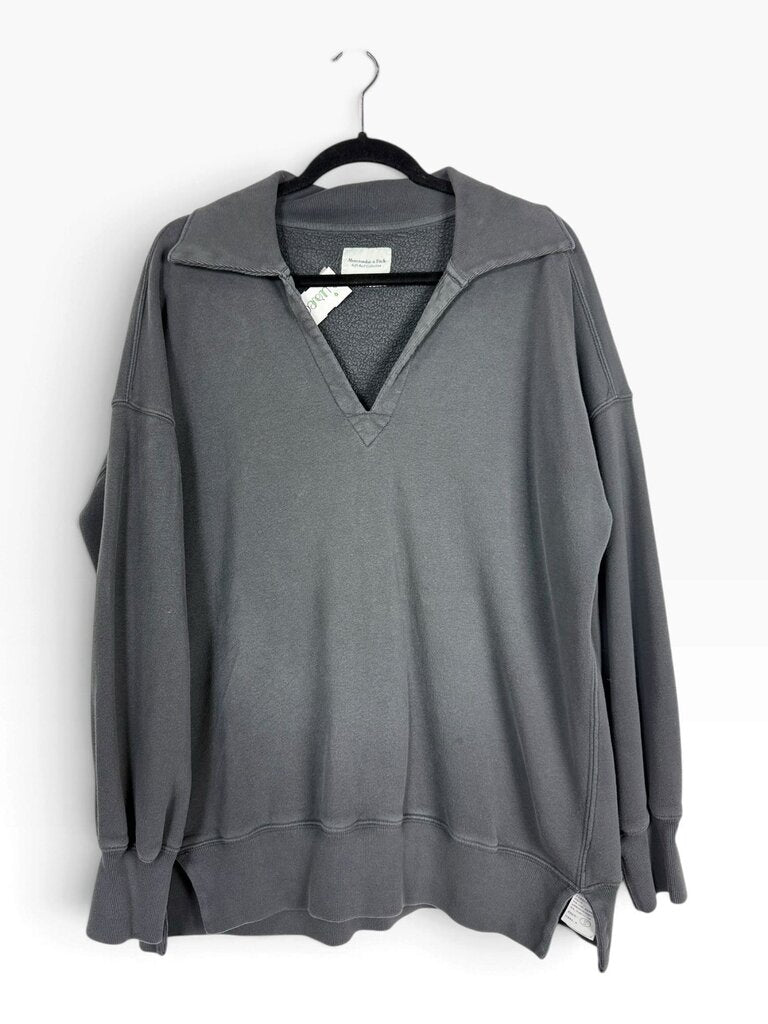 ABERCROMBIE AND FITCH PULLOVER SWEATER