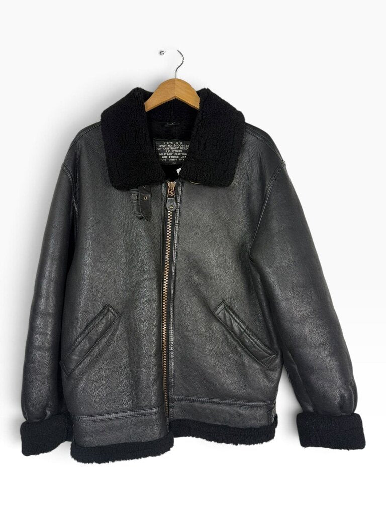 OVERSIZED LEATHER AIR FORCE JACKET