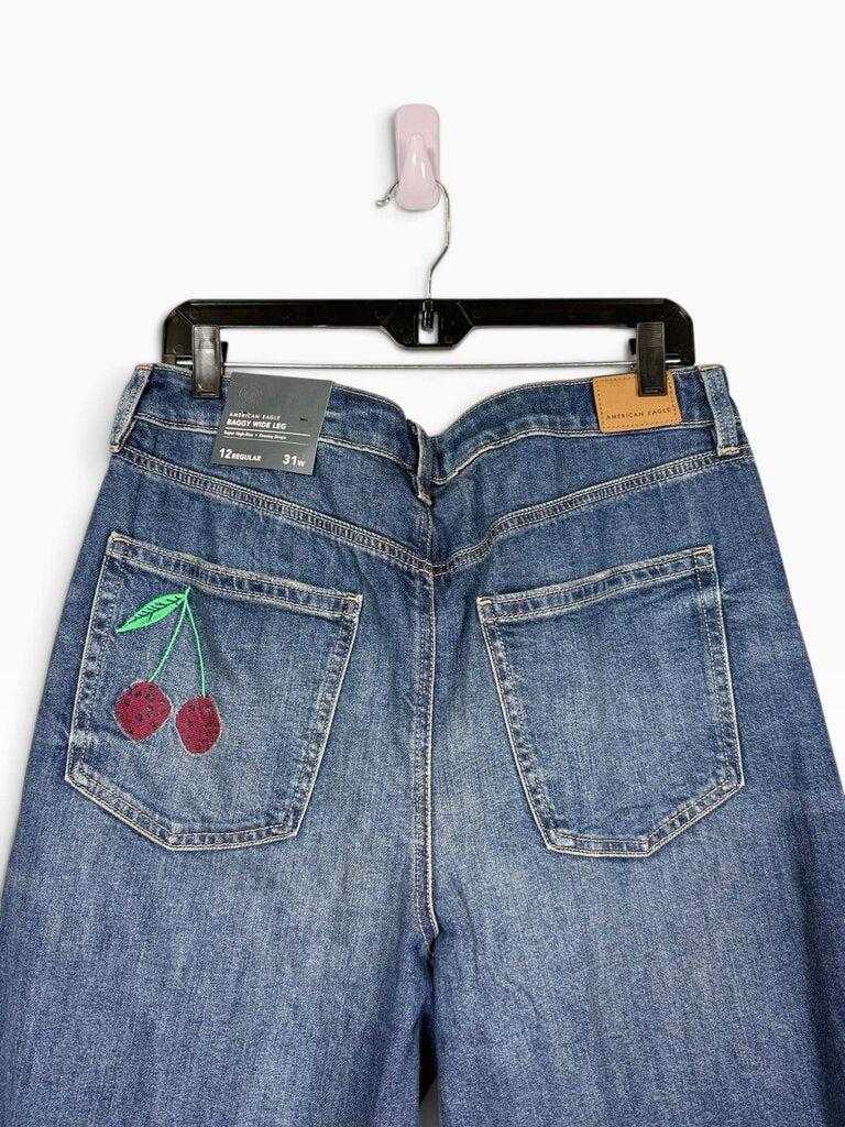 AMERICAN EAGLE OUTFITTERS "SUPER HIGH RISE DREAMY DRAPE" JEANS