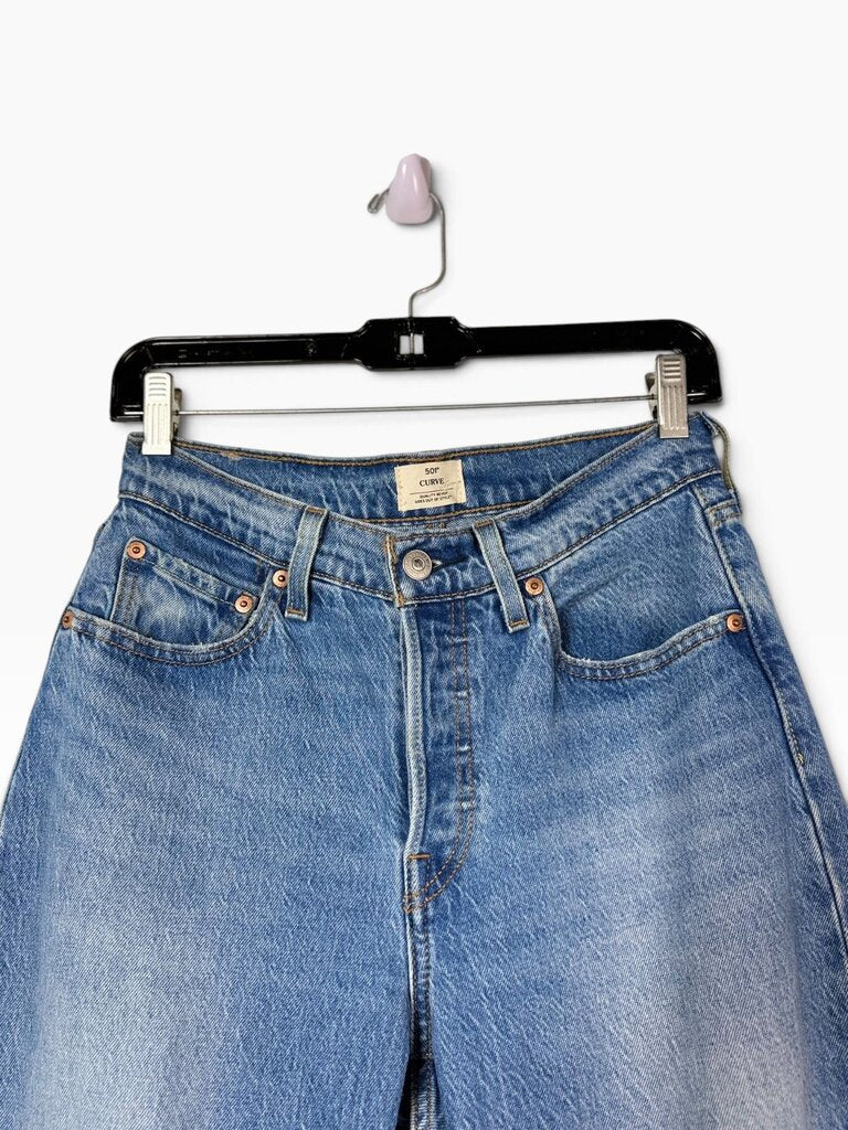 LEVI'S 501 CURVE STRAIGHT LEG JEANS