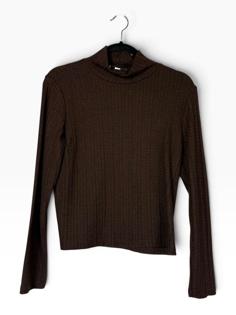 MNG FITTED MOCK NECK TOP