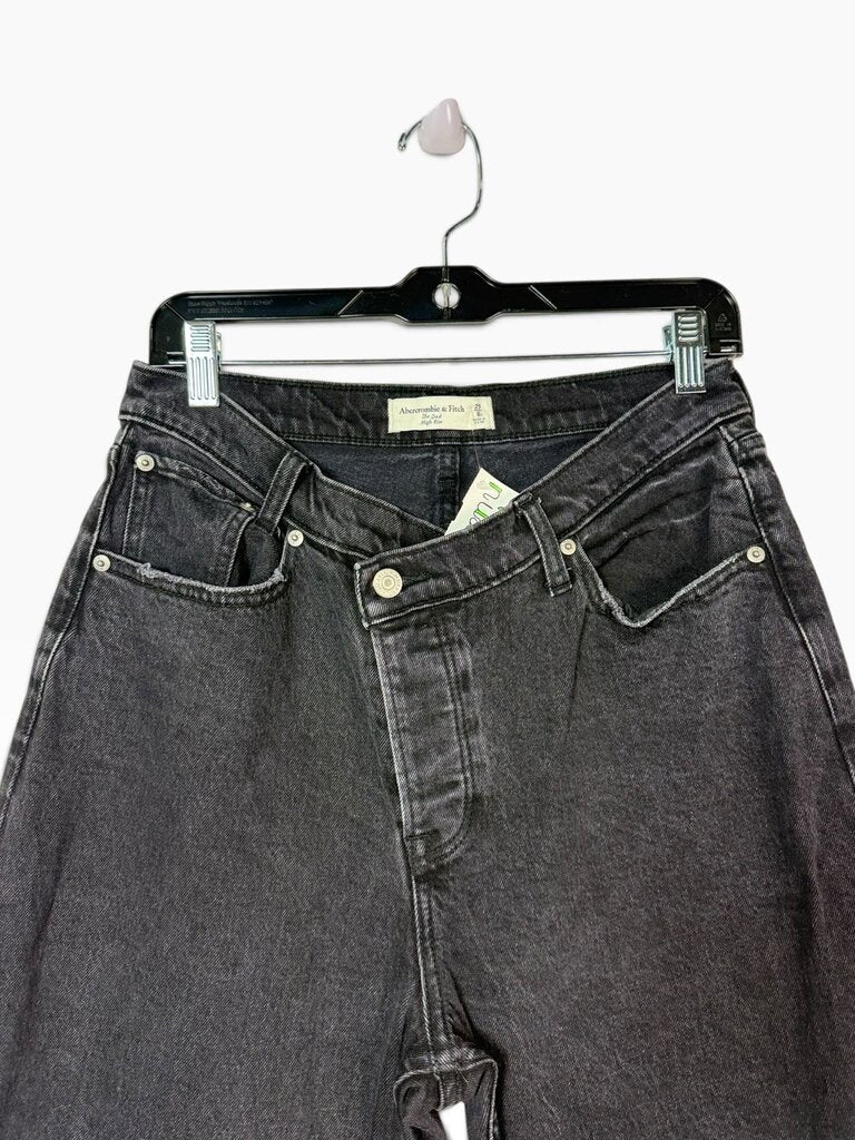 ABERCROMBIE AND FITCH "THE DAD HIGH RISE" STRAIGHT LEG JEANS